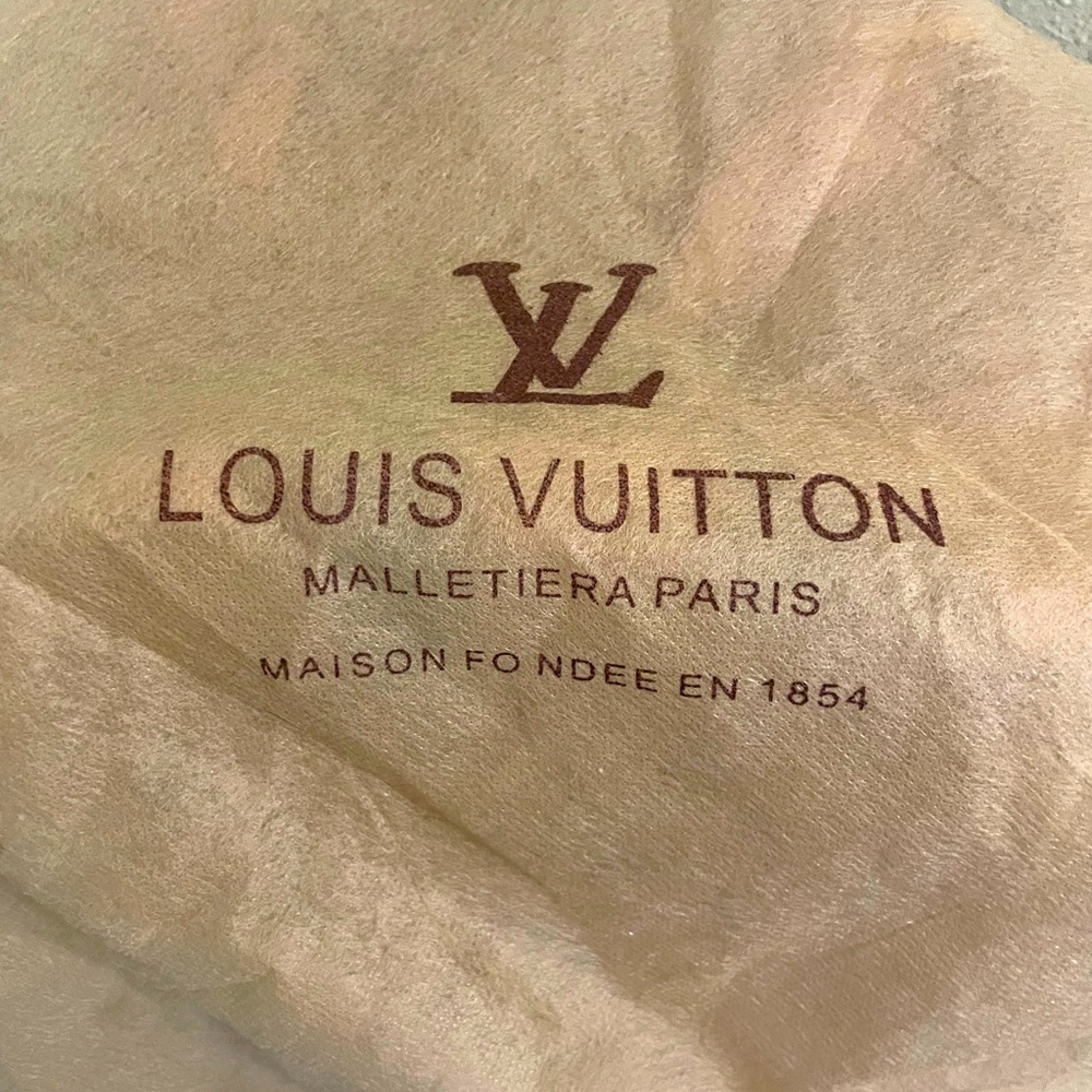 Louis Vuitton Theda Leather Black Monogram Multi Color Hand Bag (Vintage) - Picture 8 of 16